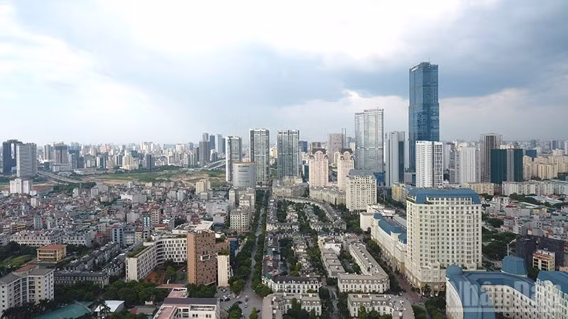 附图：基础设施是持续增长的基石。