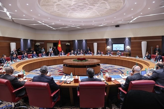 会谈场景。（图片来源：laodong.vn）