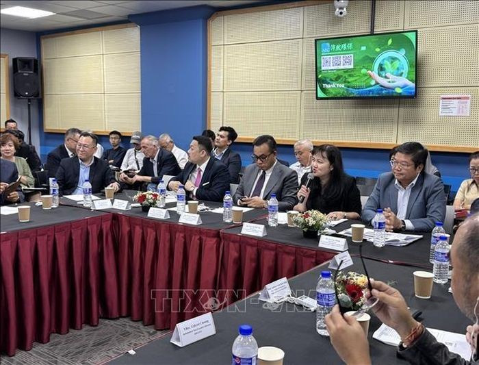 与会代表。（图片来源：越通社）