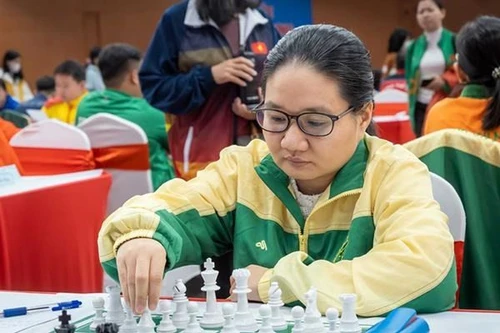 黄氏宝簪选手是参加2025年东南亚国际象棋锦标赛的越南队成员。