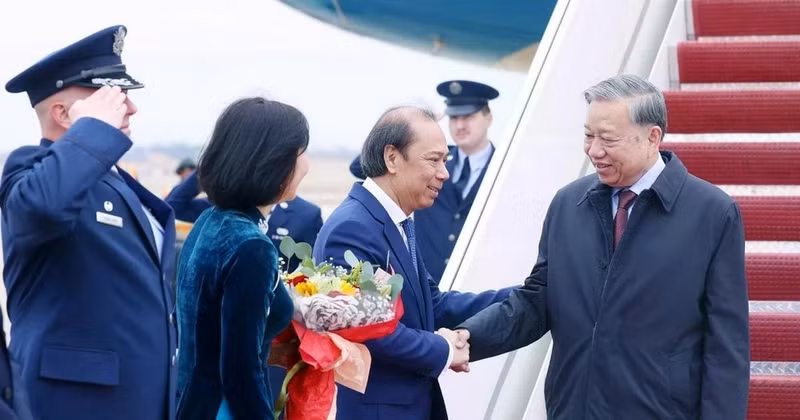 苏林总书记抵达美国出席加沙和平委员会开幕会议。