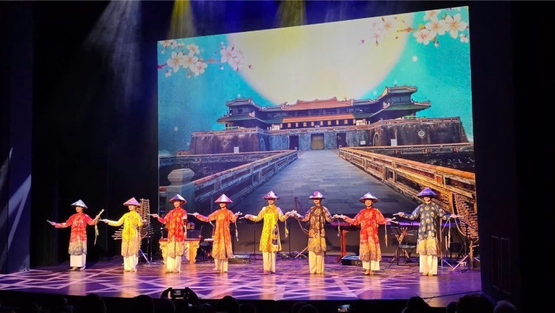 顺化市正在欧洲开展文化和旅游推广活动。