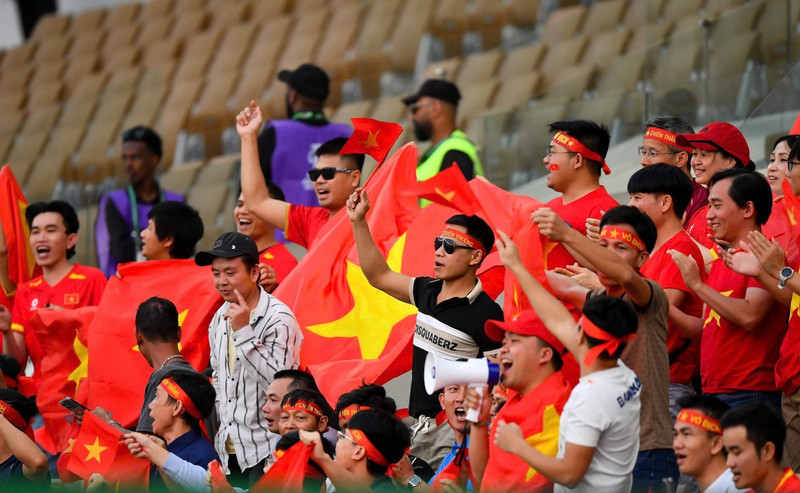 [直播]越南U23队 2:2 阿联酋U23队（下半场）:两度被扳平比分