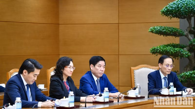 部分部委领导参加通话。（图片来源：清江 摄）