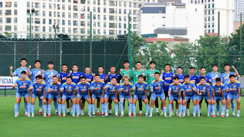越南U23国家队球员正全力备战第33届东南亚运动会和2026年U23亚洲杯决赛阶段。图片来源：VFF