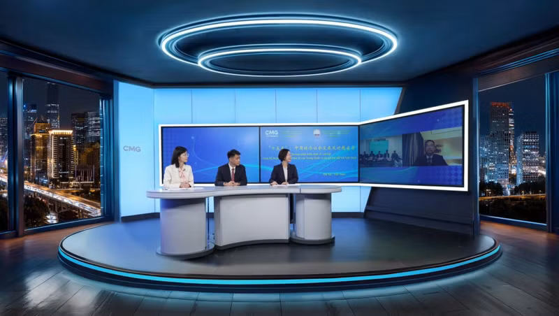 “‘十五五’：中国经济社会发展战略及其对越南的启示”越中对话会在越南和中国举行