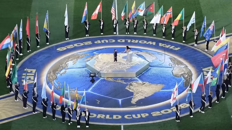 2026年世界杯48个参赛国家的国旗。（图片来源：FIFA）