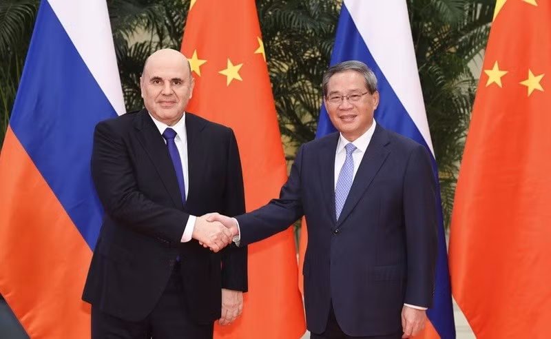 11月3日，中国国务院总理李强在中国杭州同俄罗斯总理米舒斯京共同主持中俄总理第三十次定期会晤。图片来源：新华社