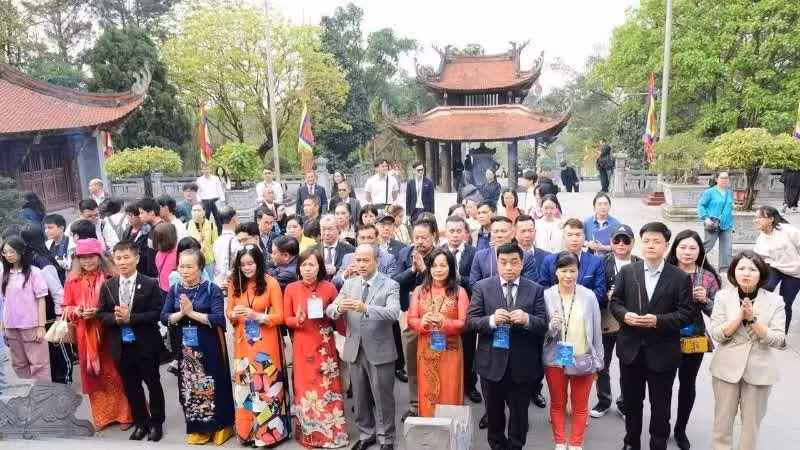 民族情怀，同胞之义