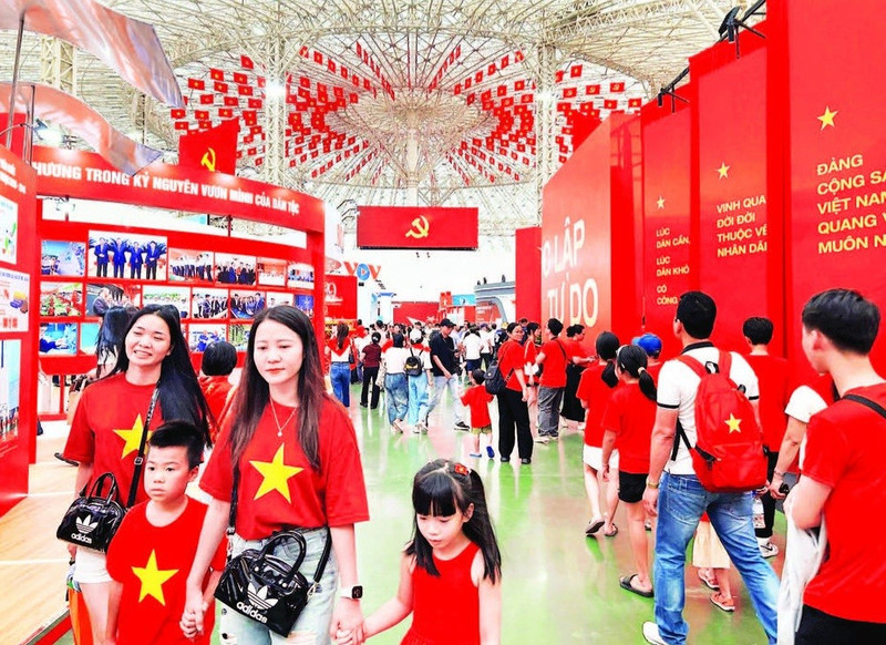 国家成就展吸引超过393万人次参观。