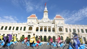 越南已成为一个彻底摆脱由战争导致的落后贫困，而充满发展活力的国家。（图片来源：越通社）