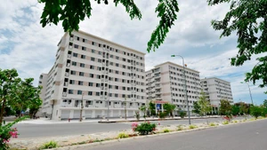 由越南房屋和城市发展投资总公司(HUD) 投资建设的芽庄福隆保障性住房项目。