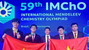 第59届门捷列夫国际化学奥林匹克竞赛：越南四名学生全部获奖。（图片来源：越通社）