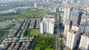 附图。