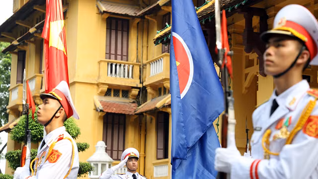 东盟旗升旗仪式在首都河内举行(组图) ảnh 7 东盟旗升旗仪式在首都河内举行(组图) ảnh 7
