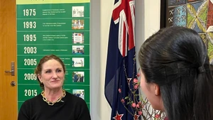 新西兰驻越南大使卡罗琳·雷切尔·贝雷斯福德接受越通社记者采访。