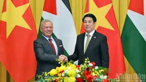 国家主席梁强与约旦国王阿卜杜拉二世·本·侯赛因。