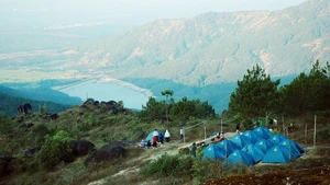 征服波来古的“屋脊”