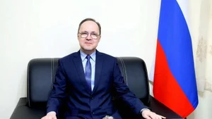 俄罗斯联邦驻越南大使贝兹德特科。（图片来源：越通社）