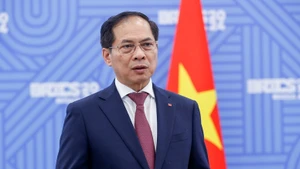 越南政府副总理裴青山。