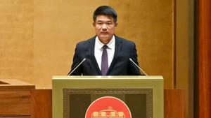 阮辉进检察长作2021—2026年任期最高人民检察院工作报告。