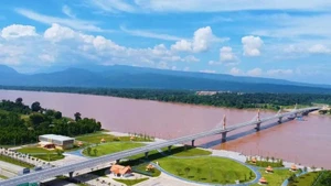 第五座泰老友谊大桥正式竣工通车。（图片来源：VGP）