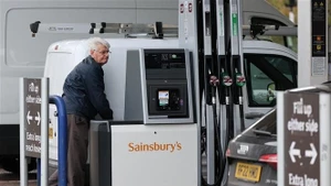 英国政府重申在世界局势动荡多变背景下打造更强劲、更安全经济体的目标。（图片来源：AFP/越通社）