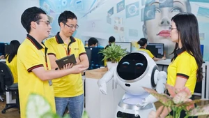 为企业数字化转型夯实基础。（世代 摄）