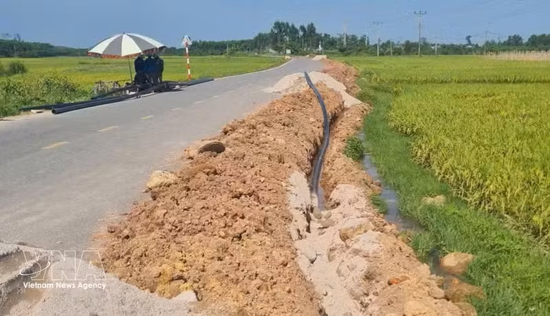 东城村洁净水系统扩建工程已进入收尾阶段。（图片来源：越通社）