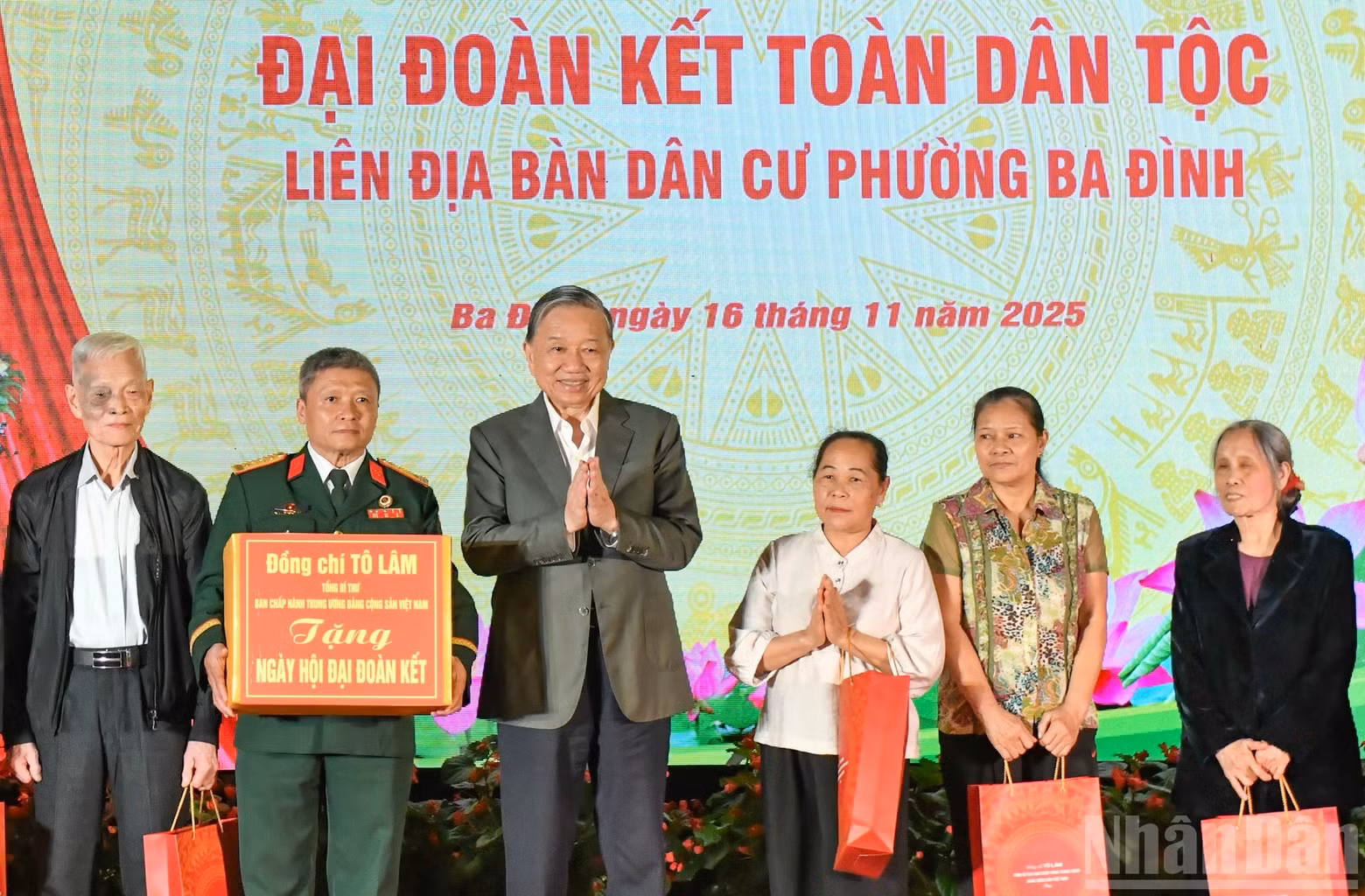 11-9698.jpg