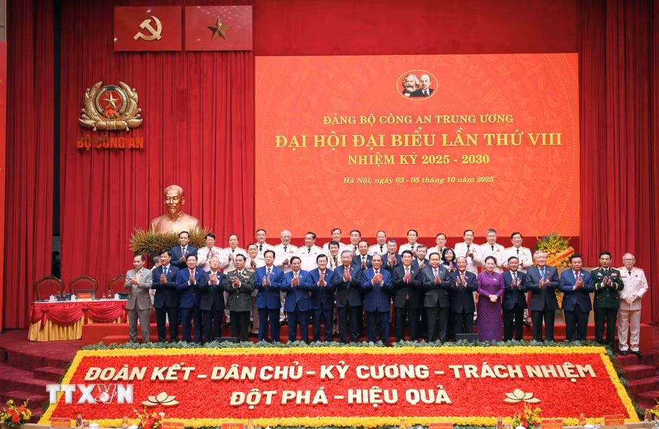 them-anh-tong-bi-thu-to-lam-du-dai-hoi-dai-bieu-dang-bo-cong-an-trung-uong7.jpg