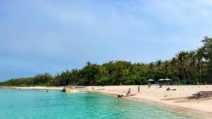 富贵岛是一个以宁静与自然为核心的目的地。