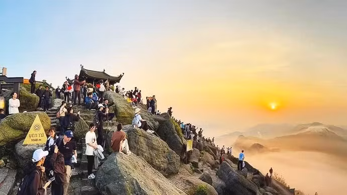 今年前4个月，广宁省安子景区接待游客达100万人次。