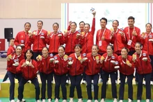 越南女子手球队在第33届东南亚运动会中获得金牌。（图片来源：政府网）