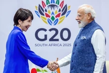日本首相高市早苗与印度总理纳伦德拉·莫迪在南非举行的二十国集团峰会期间举行会晤。（图片：ANI/越通社）