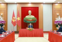 越共中央总书记苏林与俄罗斯联邦总统普京通电话。（图片来源：越通社）