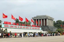 胡志明主席陵自2025年8月2日起重新开放。（图片来源：越通社）