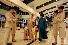  太阳富国航空公司执行的首条飞往富国岛航线成功首航。