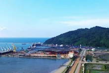 顺化市真云港将发展成为大型转运港和国际物流系统。（图片来源：thoibaotaichinhvietnam.vn）