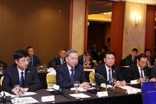 越共中央总书记苏林出席越南-韩国科技合作座谈会。（图片来源：越通社）
