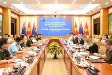 越南与澳大利亚第八次国防政策对话在河内举行。