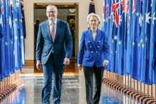 澳大利亚总理安东尼·阿尔巴尼斯与欧盟委员会主席乌尔苏拉·冯德莱恩于堪培拉。（图片来源：europa.eu）