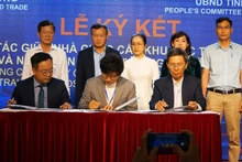 得乐省各协会和企业与外国公司签署关于销售农产品的合作协议。