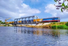 建立科技发展特殊机制 服务国家重点铁路项目。