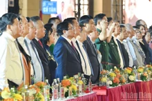 节目融合了政治性与史诗性，重现民族历史上最重要的里程碑之一。