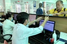 越南将相对贫困户和老年人的医疗费用报销比例提升至100%。