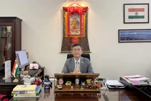 印度驻越南大使哲灵·W·夏尔巴。