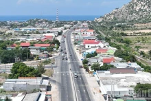 佳纳崛起成为沿海工业城市。