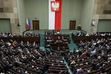 波兰议会的一次会议。（图片来源：越通社）