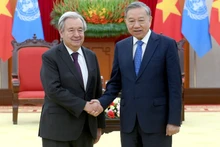 越共中央总书记苏林和联合国秘书长安东尼奥·古特雷斯。